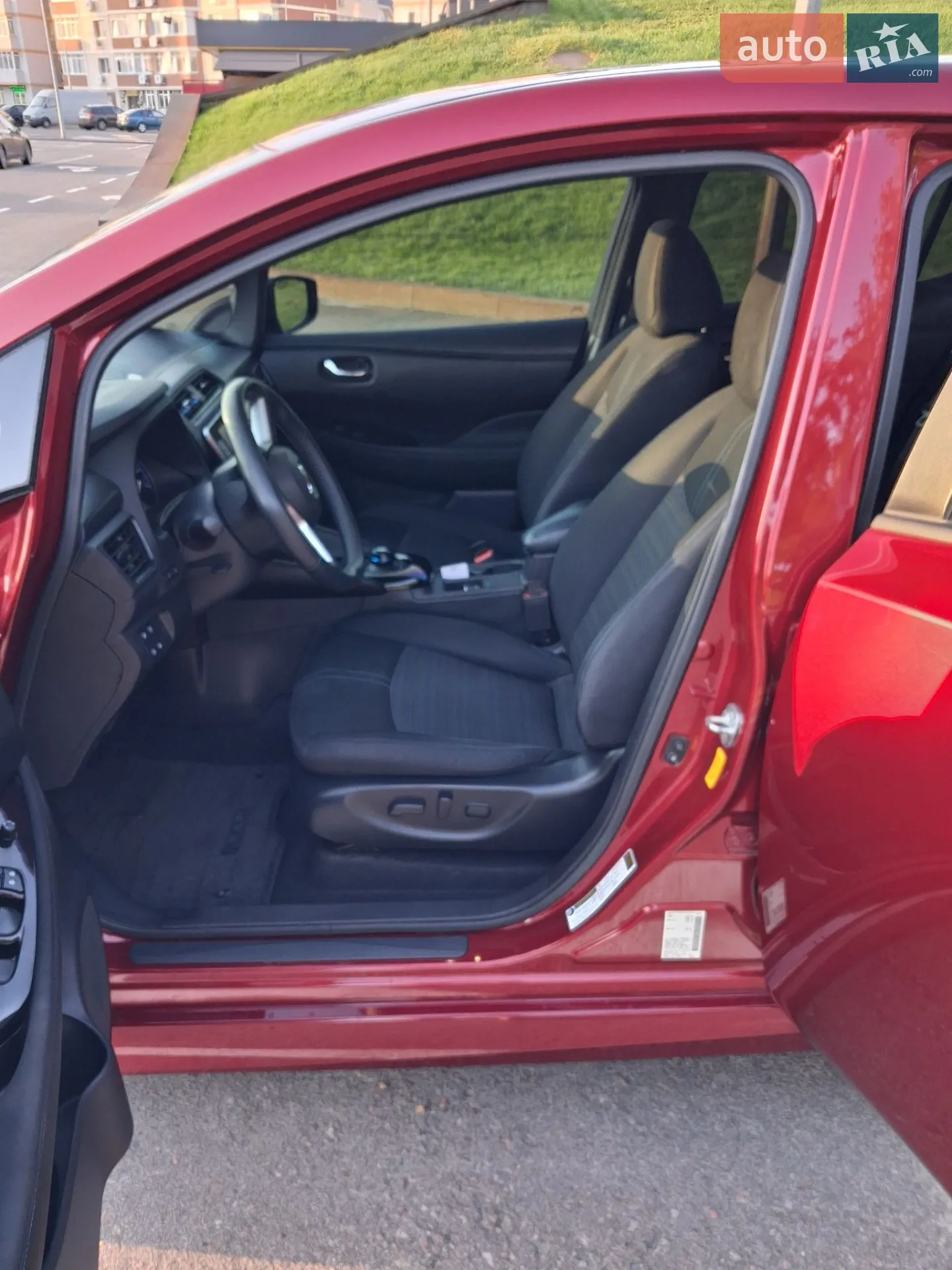 2020 Nissan Leaf - мініатюра 8