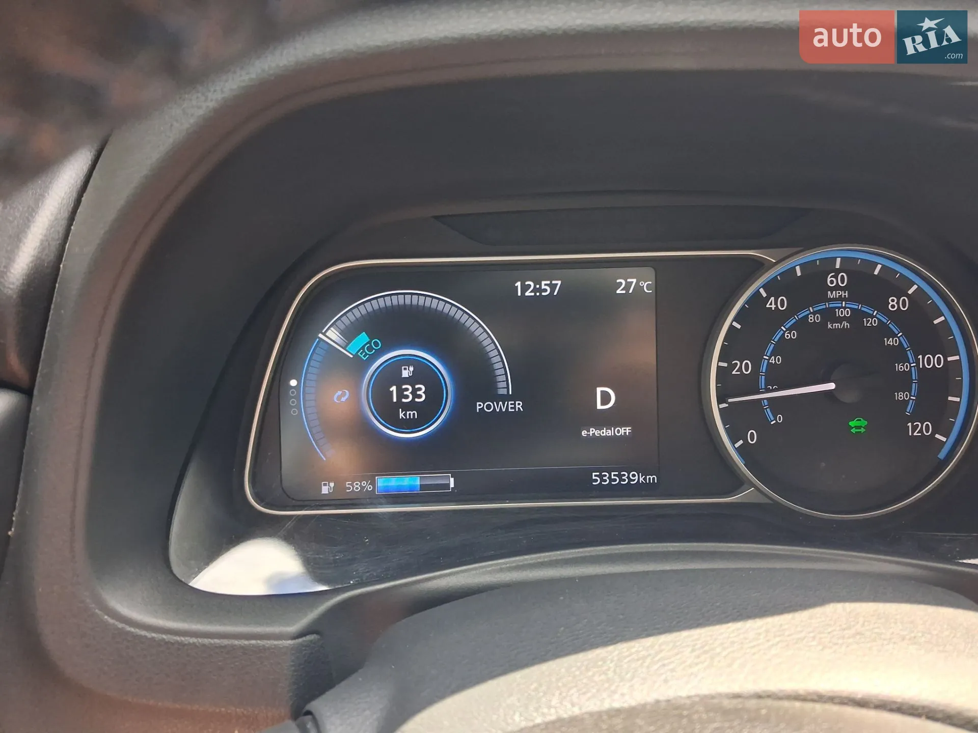 2020 Nissan Leaf - мініатюра 10
