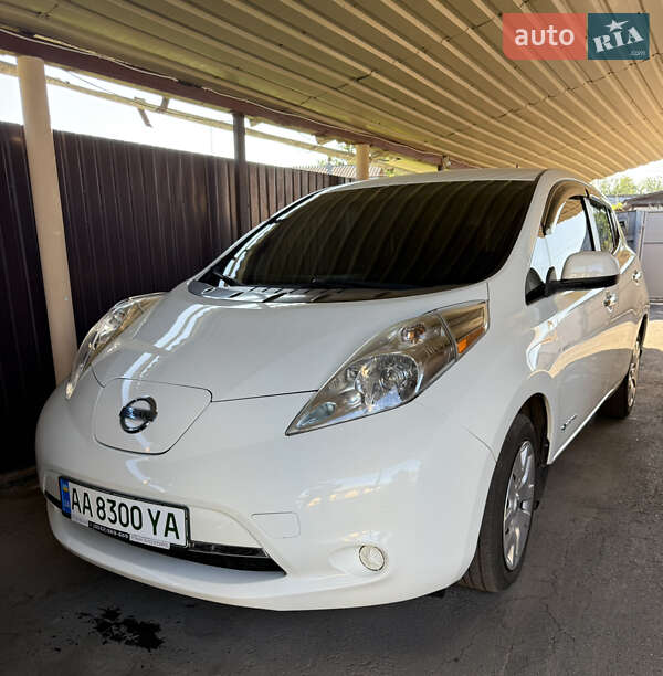 Nissan Leaf 2014
