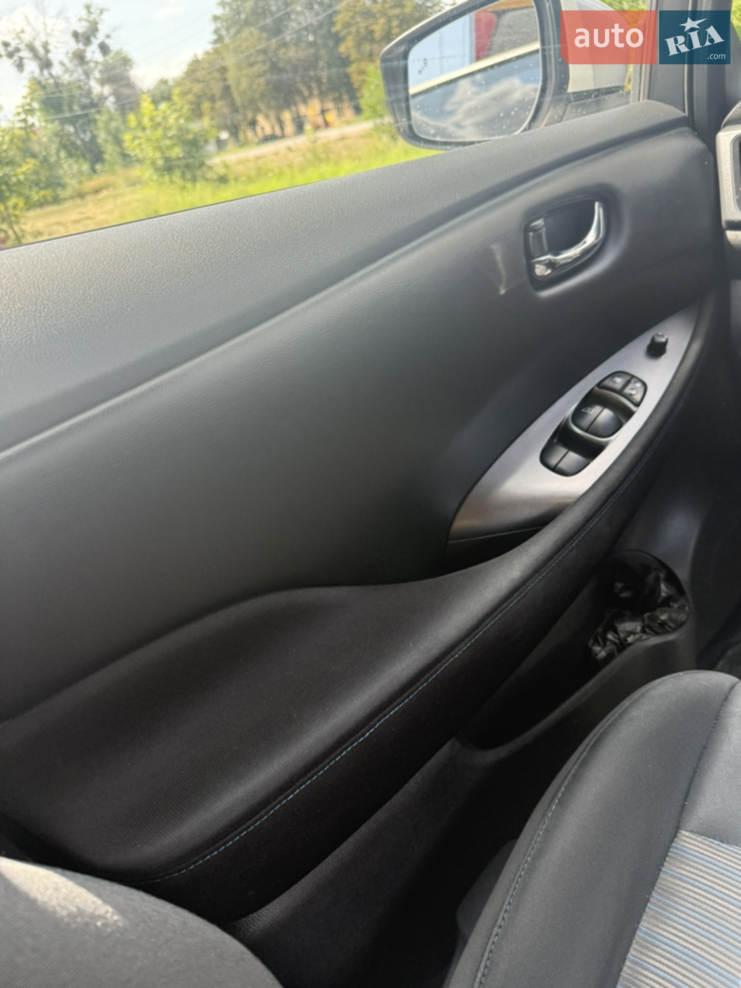 2022 Nissan Leaf - мініатюра 7