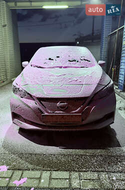 Хетчбек Nissan Leaf 2022 в Києві