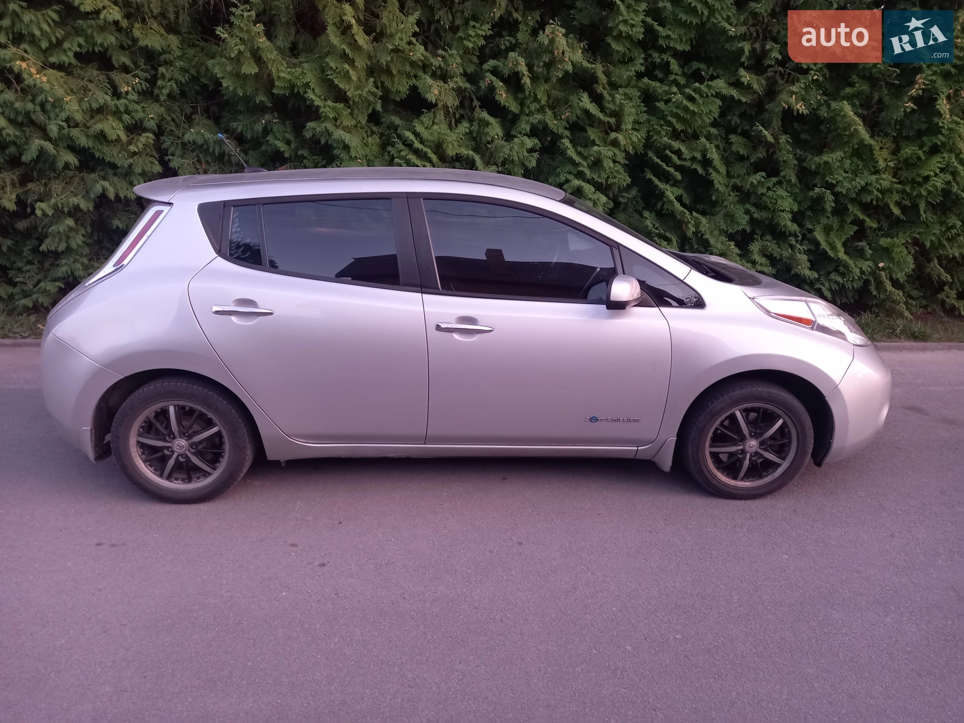 2014 Nissan Leaf - мініатюра 2