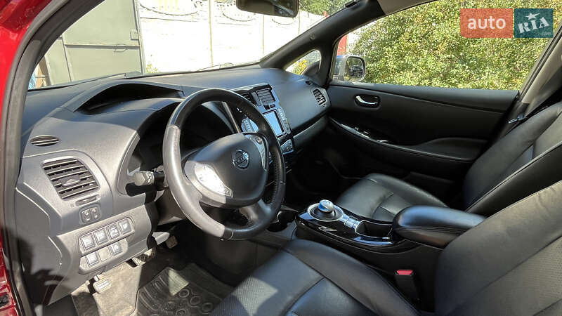 Хетчбек Nissan Leaf 2014 в Харкові