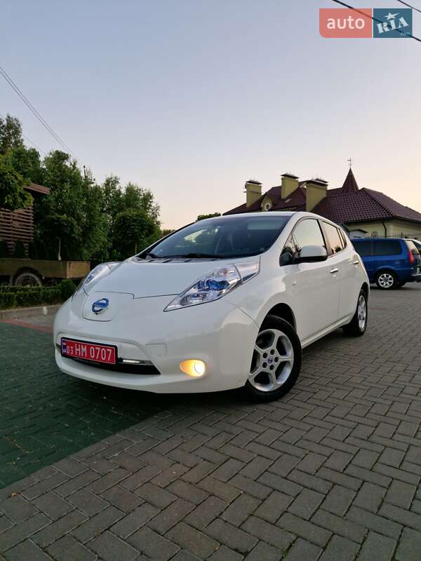 Nissan Leaf 2014