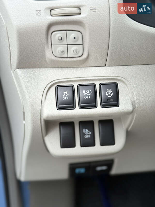 Хетчбек Nissan Leaf 2011 в Львові