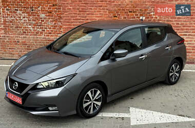 Хэтчбек Nissan Leaf 2021 в Тернополе