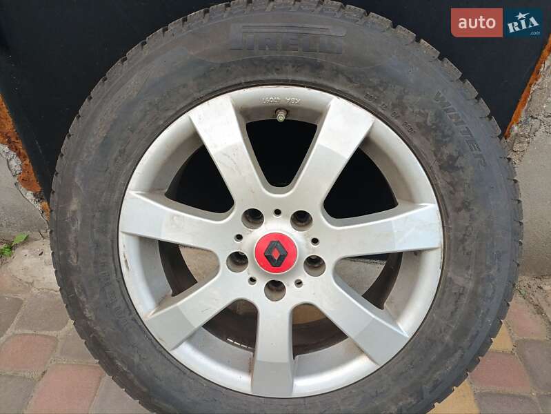 Хэтчбек Nissan Leaf 2014 в Змиеве