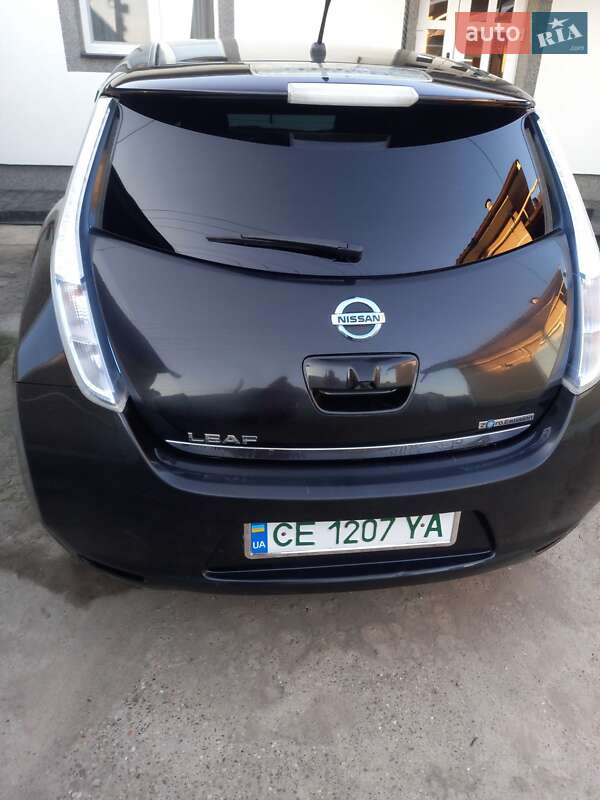 Хэтчбек Nissan Leaf 2013 в Заставной фото 9 Хэтчбек Nissan Leaf 2013 в Заставной