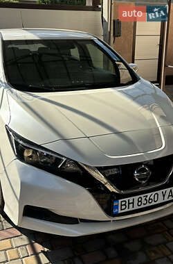 Хетчбек Nissan Leaf 2018 в Одесі
