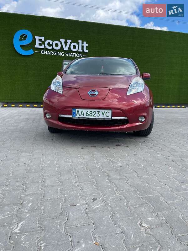 Nissan Leaf 2012