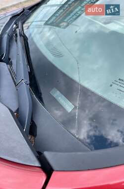 Хэтчбек Nissan Leaf 2012 в 