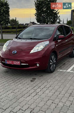 Хэтчбек Nissan Leaf 2016 в Бродах