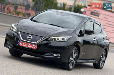 Хэтчбек Nissan Leaf 2018 в Дрогобыче