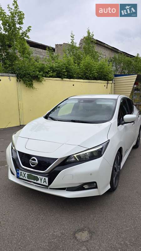 Хетчбек Nissan Leaf 2018 в Харкові фото 4 Хетчбек Nissan Leaf 2018 в Харкові