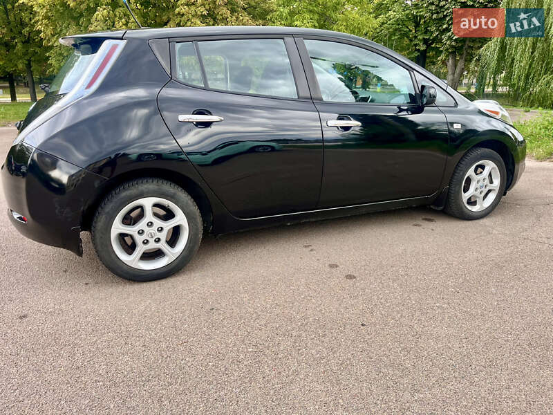 Nissan Leaf 2014