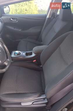 Хетчбек Nissan Leaf 2013 в Рівному