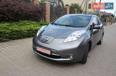 Хэтчбек Nissan Leaf 2013 в Черновцах