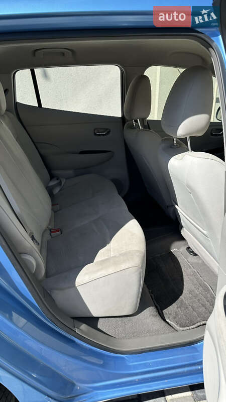 Хэтчбек Nissan Leaf 2012 в Одессе фото 9 Хэтчбек Nissan Leaf 2012 в Одессе