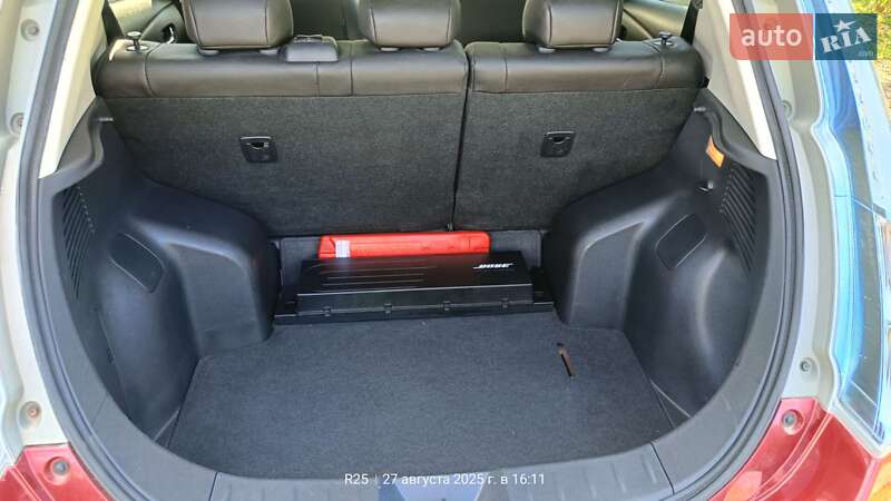 Хетчбек Nissan Leaf 2013 в Кременчуці фото 16 Хетчбек Nissan Leaf 2013 в Кременчуці