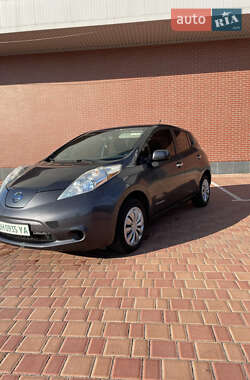 Хэтчбек Nissan Leaf 2013 в Одессе