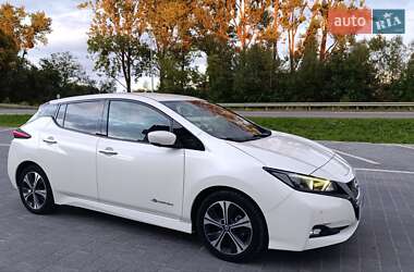Хэтчбек Nissan Leaf 2018 в Стрые