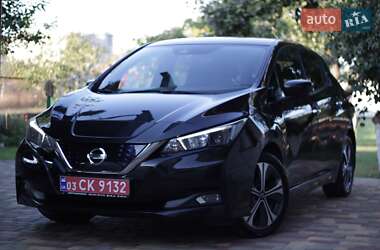 Хэтчбек Nissan Leaf 2018 в Днепре