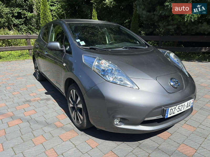 Хетчбек Nissan Leaf 2016 в Львові
