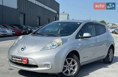Хэтчбек Nissan Leaf 2013 в Львове