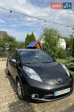 Хэтчбек Nissan Leaf 2014 в Трускавце
