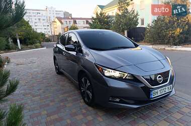 Хэтчбек Nissan Leaf 2022 в Белгороде-Днестровском