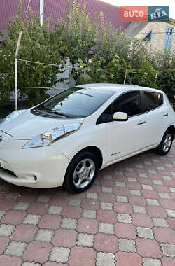 Хэтчбек Nissan Leaf 2014 в Бершади
