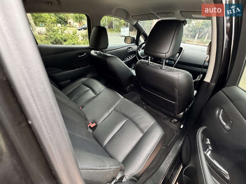 Хетчбек Nissan Leaf 2016 в Одесі