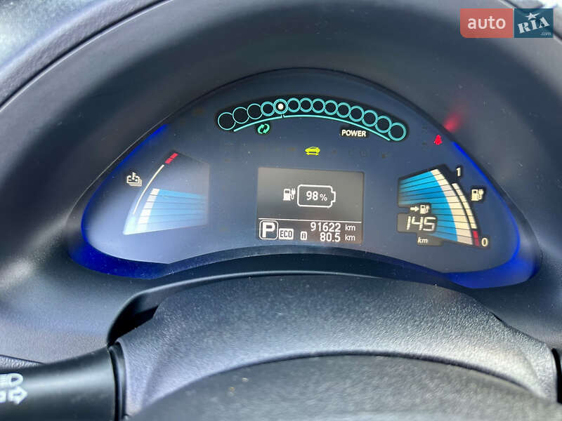 Хэтчбек Nissan Leaf 2016 в Киеве