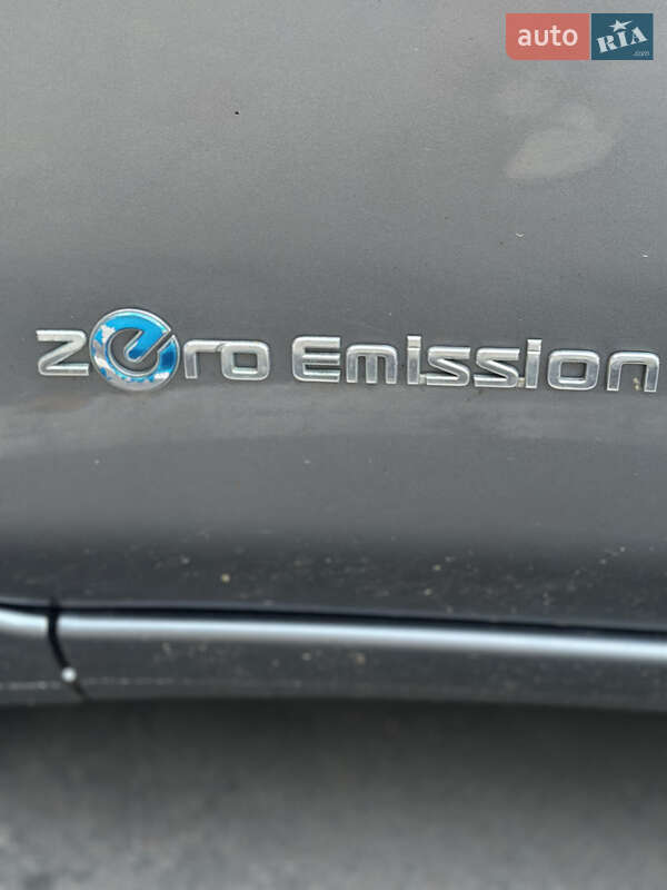 Хэтчбек Nissan Leaf 2015 в Одессе фото 10 Хэтчбек Nissan Leaf 2015 в Одессе