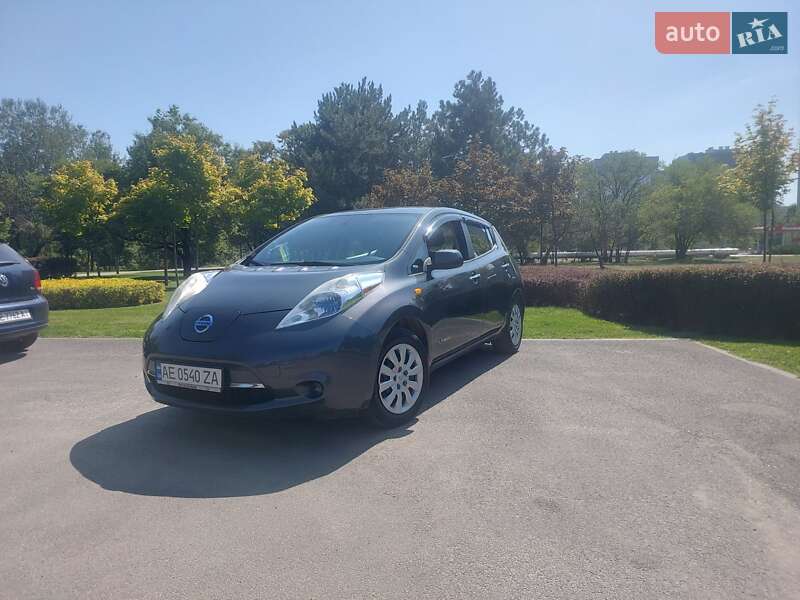 Хэтчбек Nissan Leaf 2013 в Днепре фото 5 Хэтчбек Nissan Leaf 2013 в Днепре