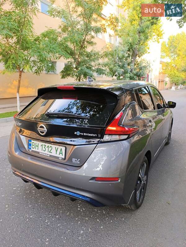 Хетчбек Nissan Leaf 2022 в Білгороді-Дністровському