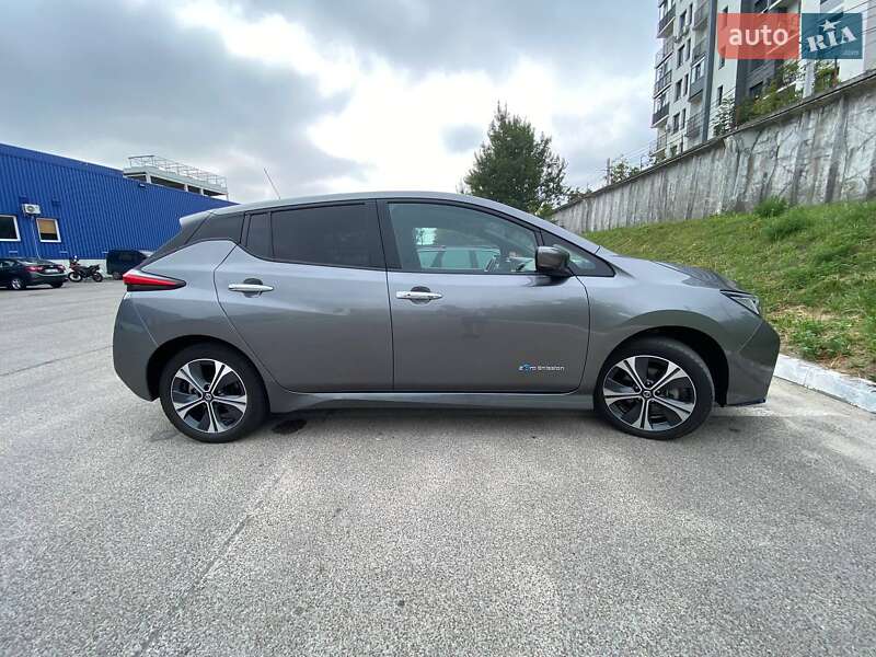 Хэтчбек Nissan Leaf 2020 в Львове фото 2 Хэтчбек Nissan Leaf 2020 в Львове