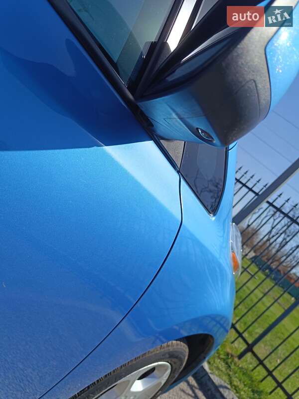 Хэтчбек Nissan Leaf 2013 в Днепре фото 5 Хэтчбек Nissan Leaf 2013 в Днепре