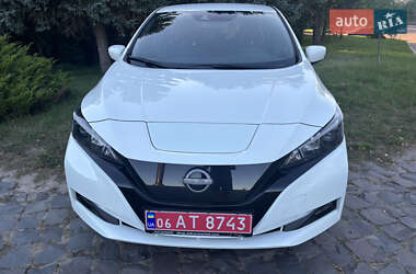 Хетчбек Nissan Leaf 2022 в Житомирі