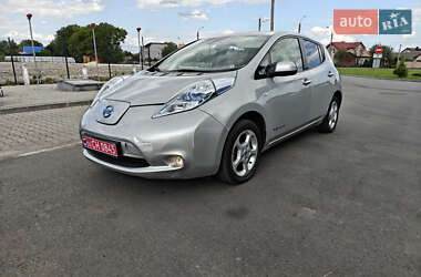 Хетчбек Nissan Leaf 2013 в Пирятині
