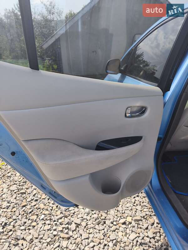 Хетчбек Nissan Leaf 2011 в Миколаєві фото 8 Хетчбек Nissan Leaf 2011 в Миколаєві