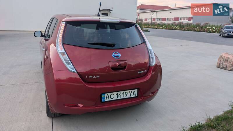 Хэтчбек Nissan Leaf 2013 в Луцке фото 8 Хэтчбек Nissan Leaf 2013 в Луцке