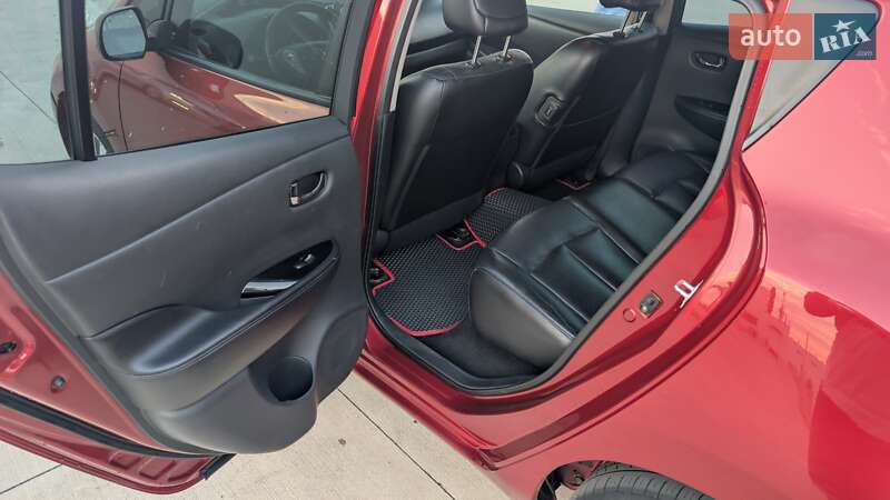 Хэтчбек Nissan Leaf 2013 в Луцке фото 18 Хэтчбек Nissan Leaf 2013 в Луцке