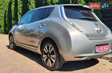 Хэтчбек Nissan Leaf 2015 в 