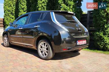Хетчбек Nissan Leaf 2014 в Рівному