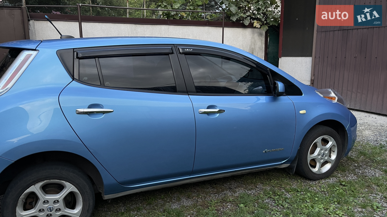 2013 Nissan Leaf - мініатюра 12