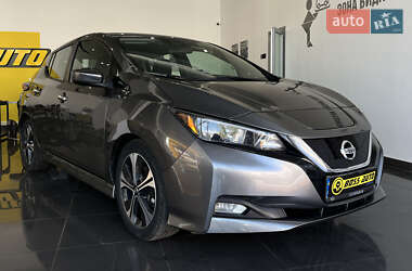 Хэтчбек Nissan Leaf 2019 в Шептицькому