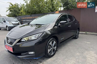 Хэтчбек Nissan Leaf 2020 в 