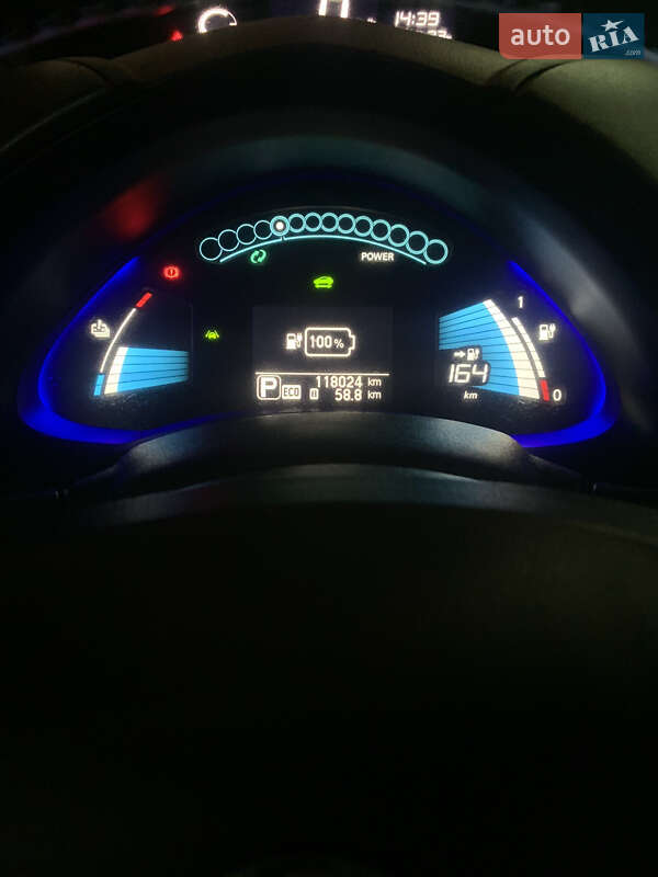 Хэтчбек Nissan Leaf 2017 в Житомире