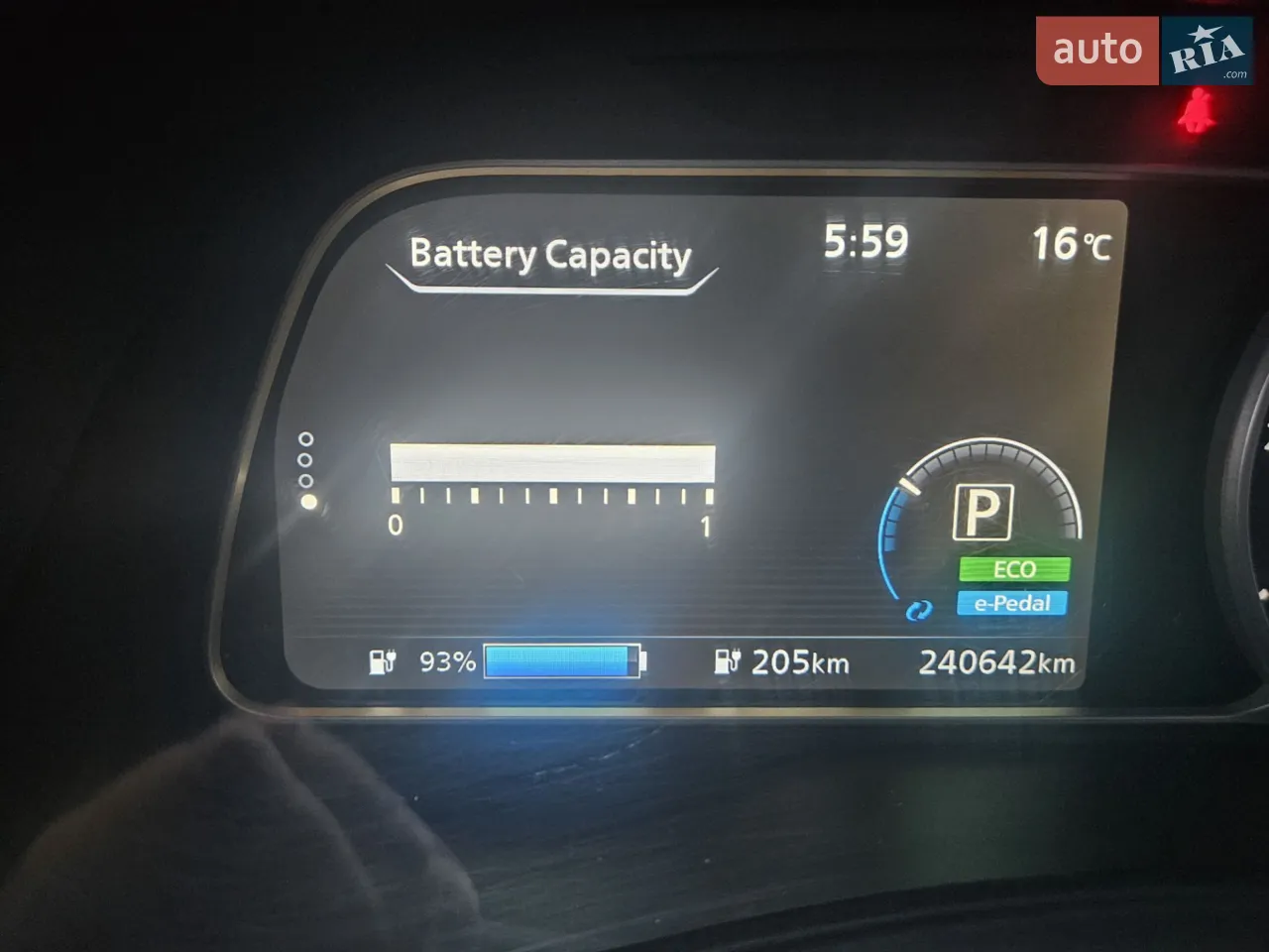 2017 Nissan Leaf - мініатюра 16